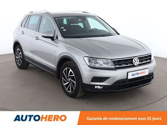 Volkswagen Tiguan view 8