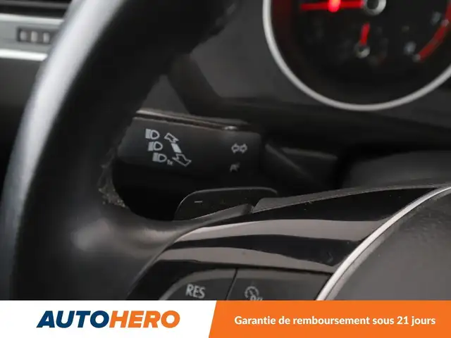 Volkswagen Tiguan view 22
