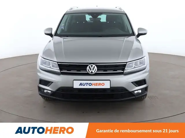 Volkswagen Tiguan view 9
