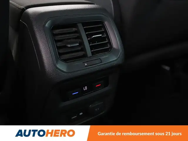 Volkswagen Tiguan view 14