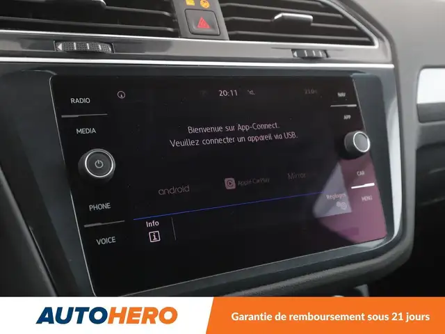 Volkswagen Tiguan view 28