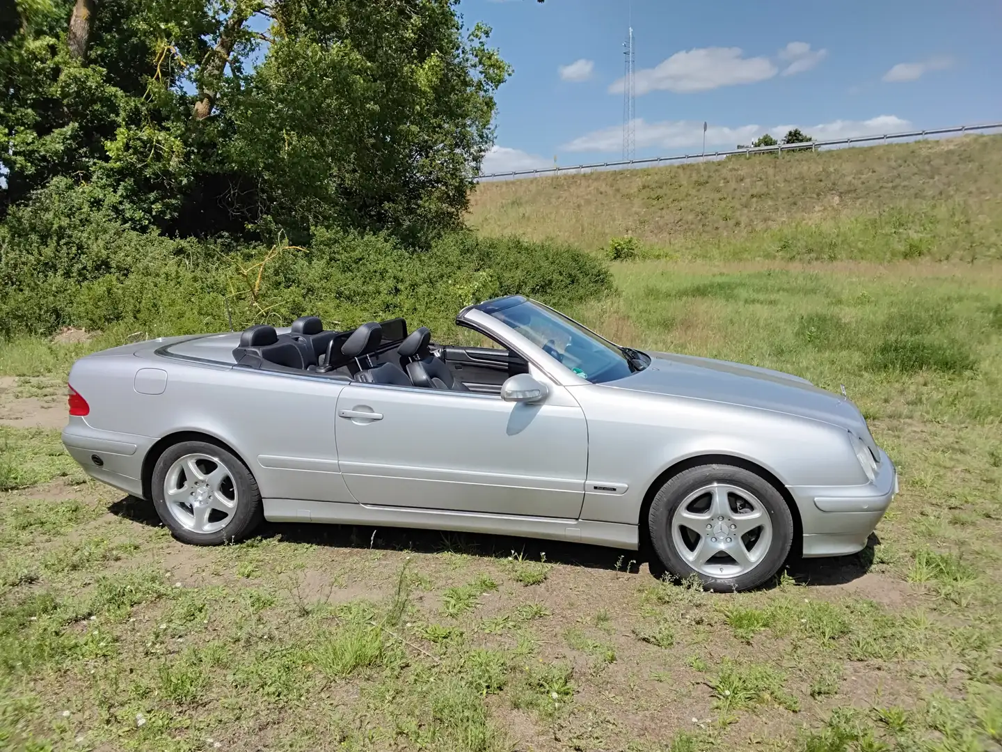 Mercedes-Benz CLK 230 CLK-Klasse Cabrio Kompressor Avantgarde final edit Silver - 1