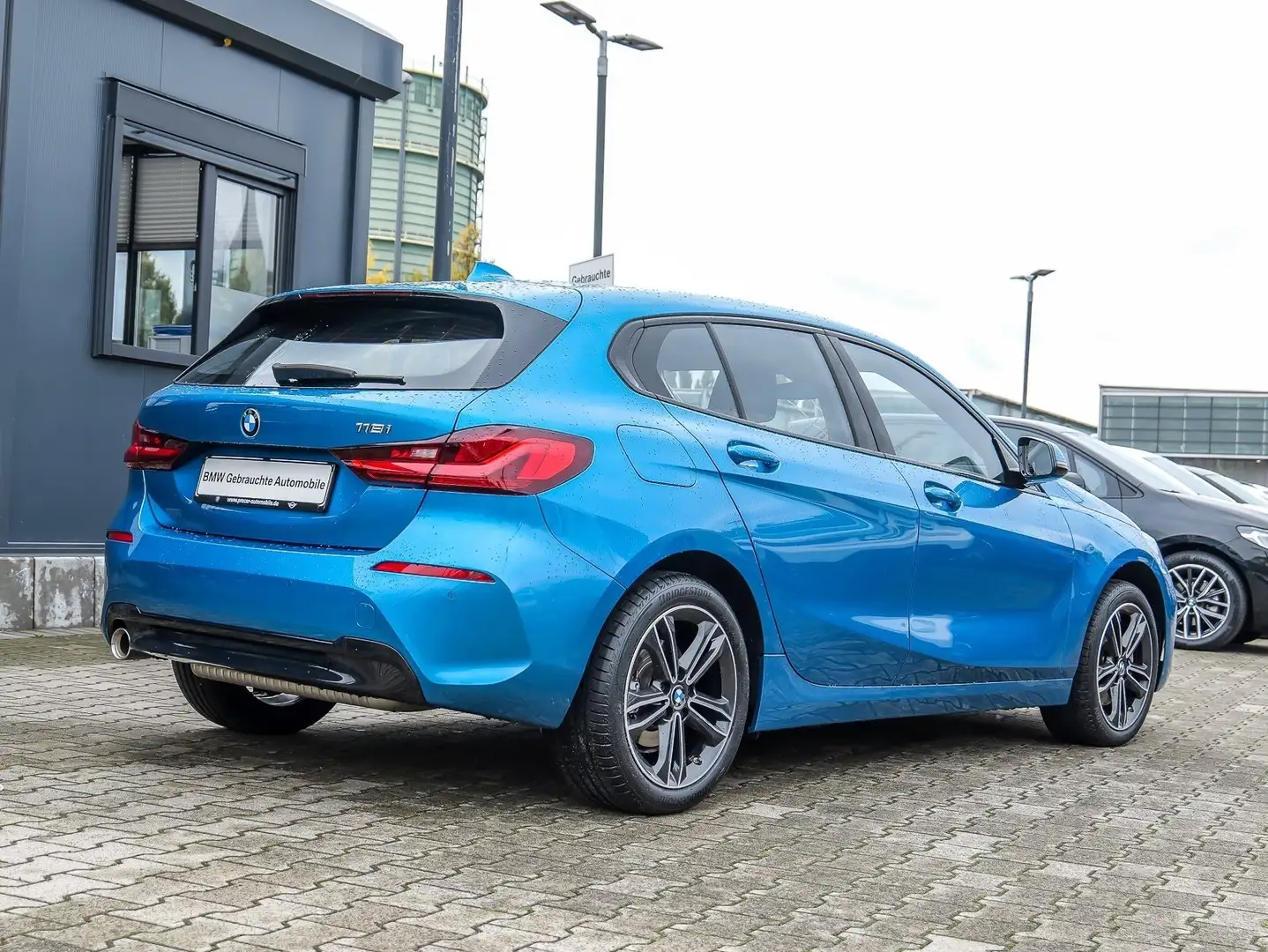 BMW 118 i Sport Line DAB LED WLAN Tempomat Klimaaut. Bleu - 2