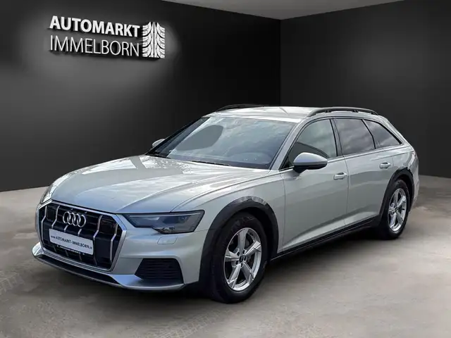 Audi A6 view 4