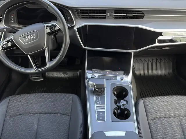 Audi A6 view 15