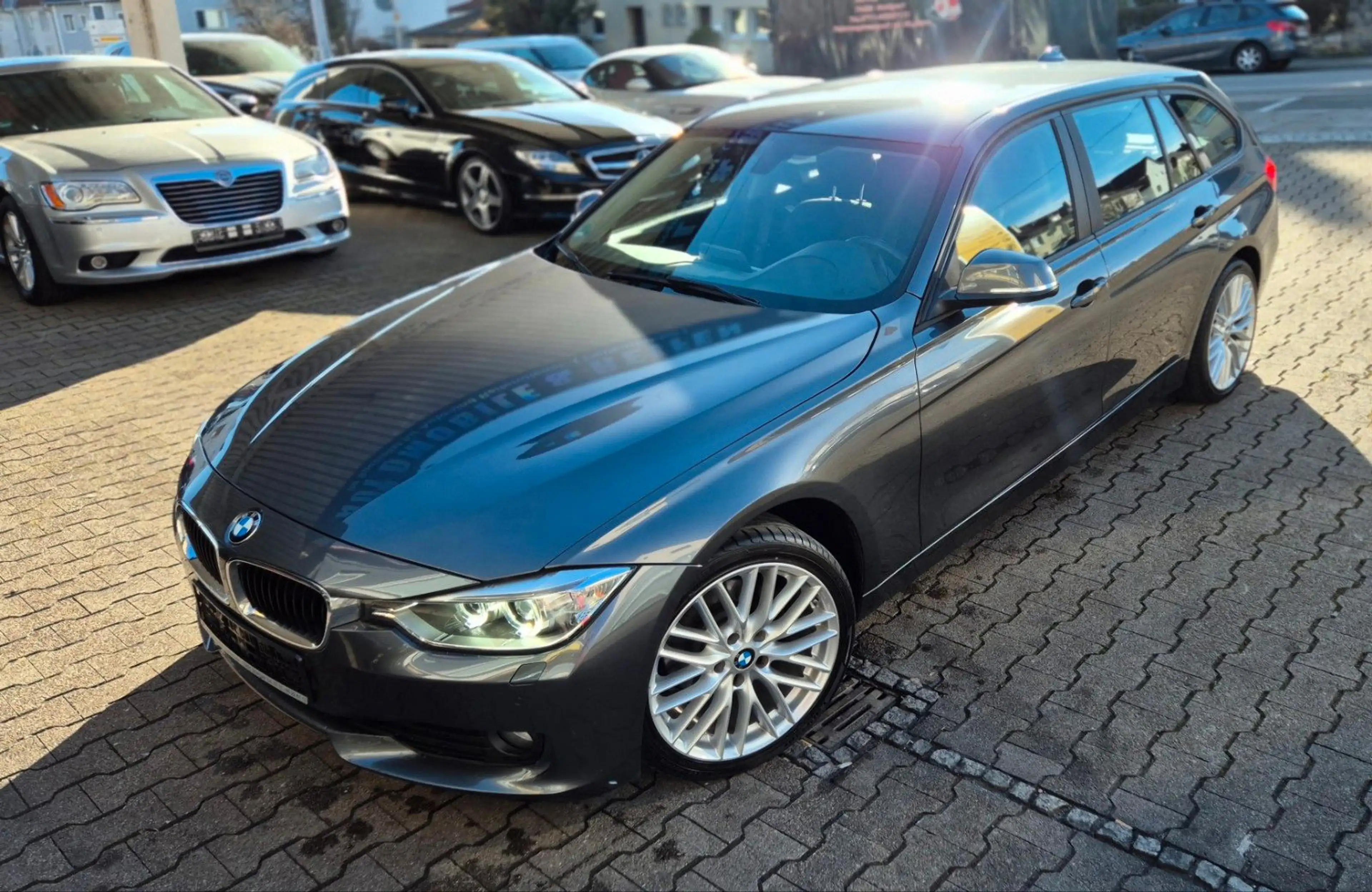 BMW 316 3er Touring 316 i Xenon-Navi-PDC-18"Zoll — photo 4