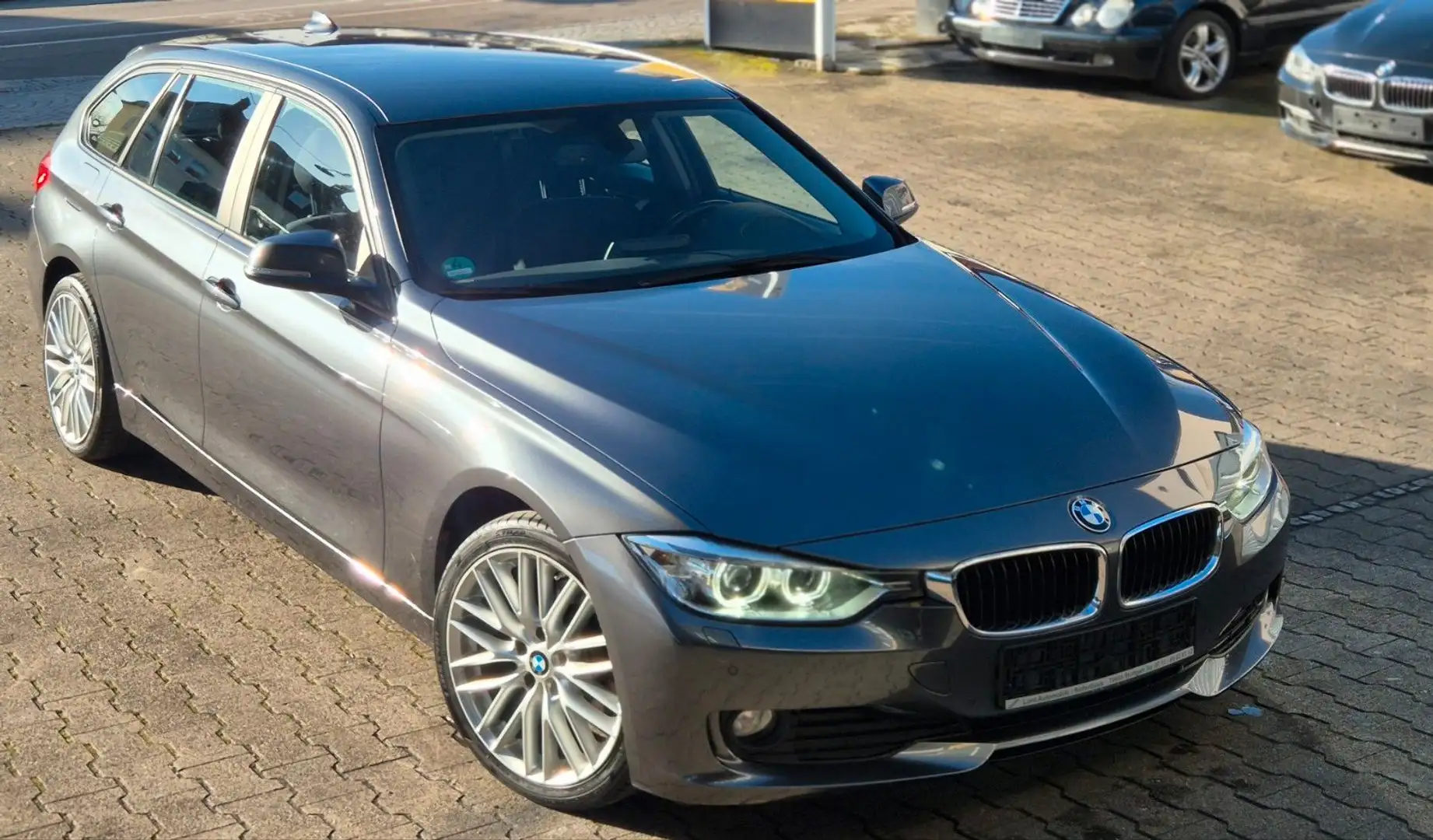 BMW 316 3er Touring 316 i Xenon-Navi-PDC-18"Zoll Gris - 1