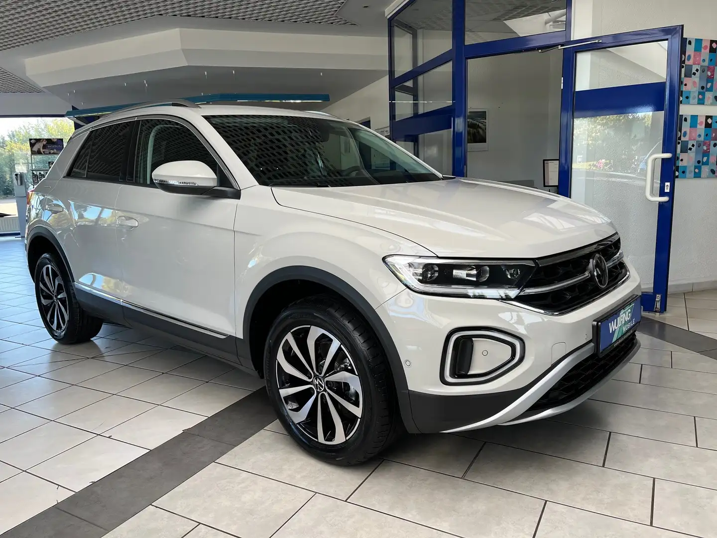 Volkswagen T-Roc STYLE 1.5 TSI-DSG, Matrix, EasyOpen, RFK Grau - 2