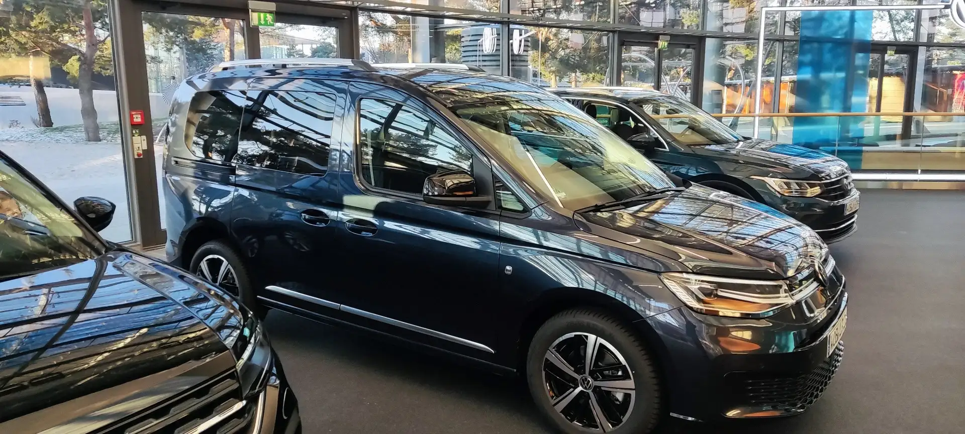Volkswagen Caddy Style Blau - 2