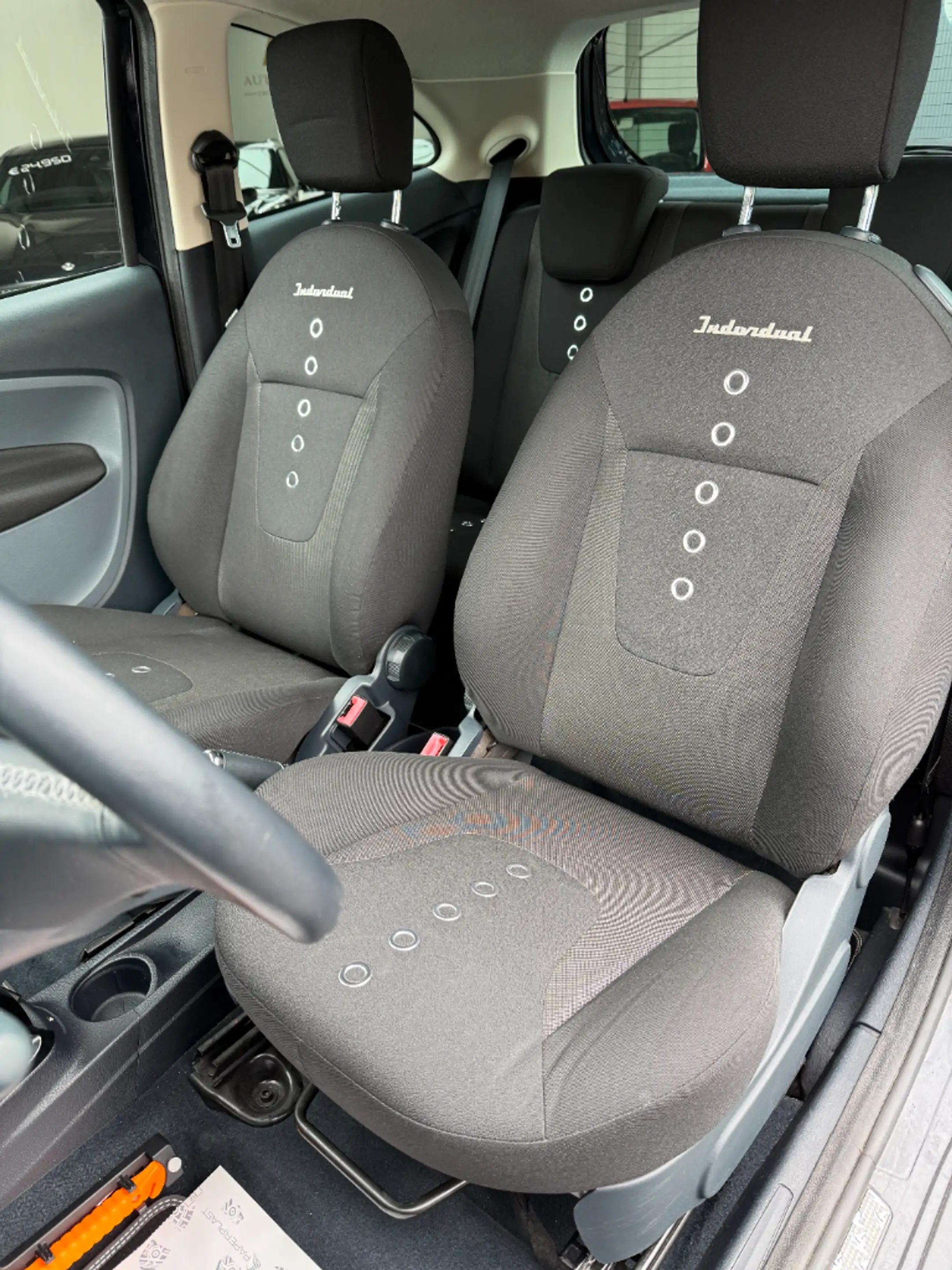 Ford Ka/Ka+ 1.2 Metal - Airco - Lage kmstand — photo 6