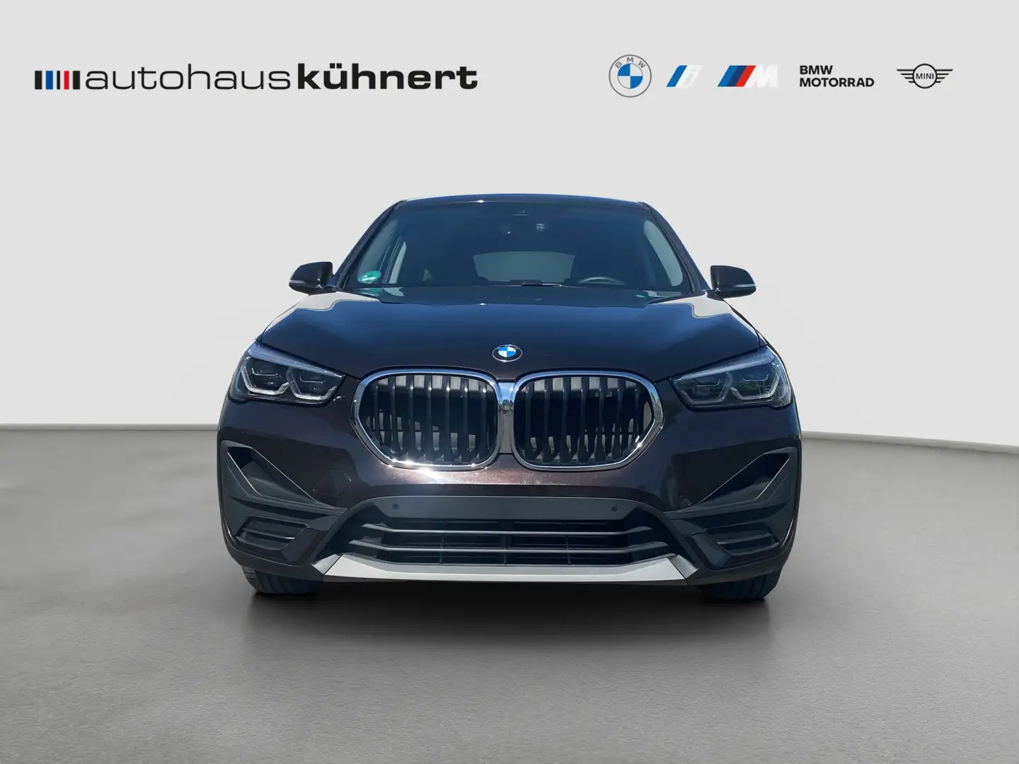 BMW X1 xDrive18d Advantage LED Navi Sportsitz AUT PDC Brun - 2