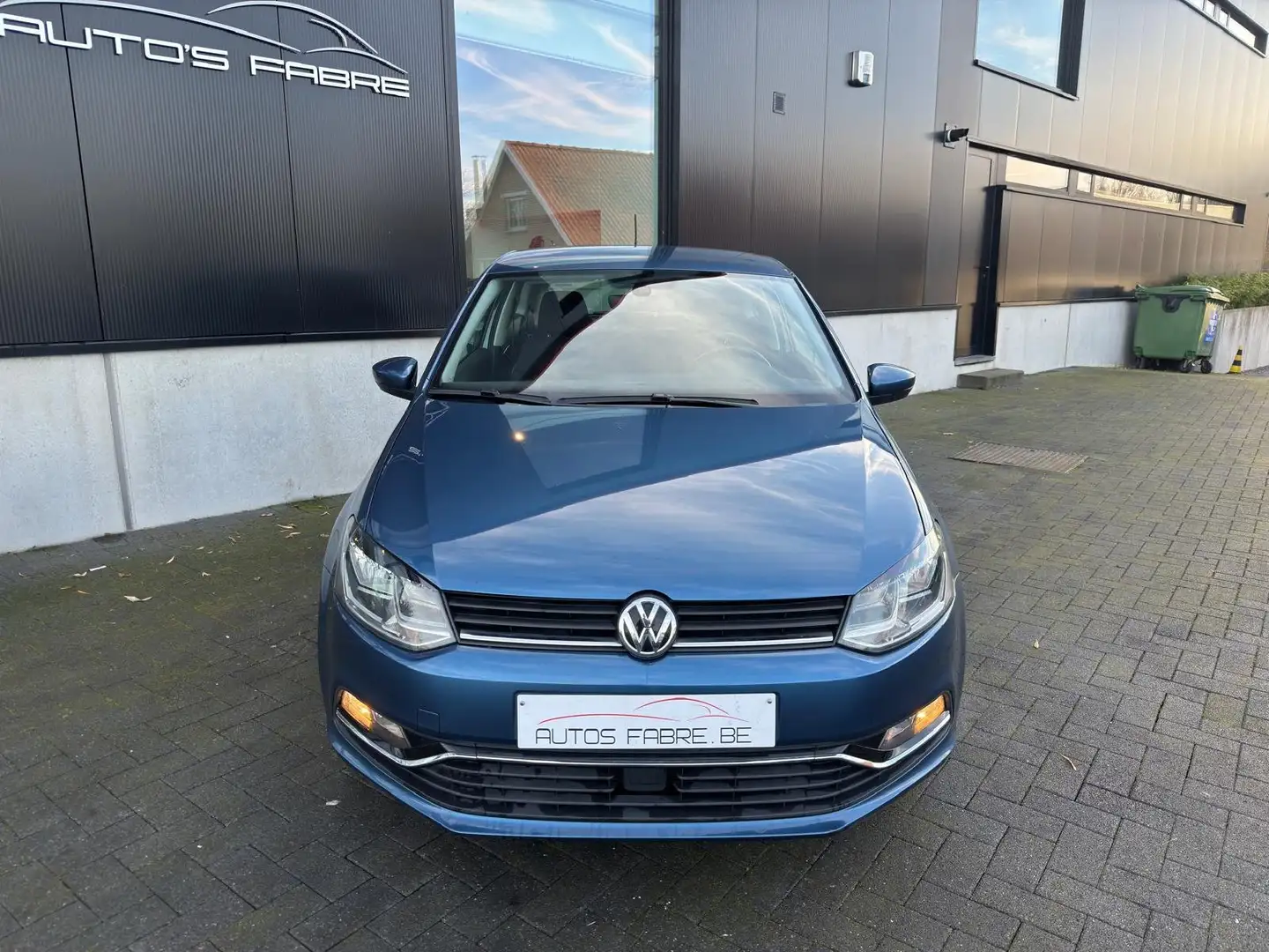 Volkswagen Polo 1.2 TSI  Highline 77000km Blau - 2