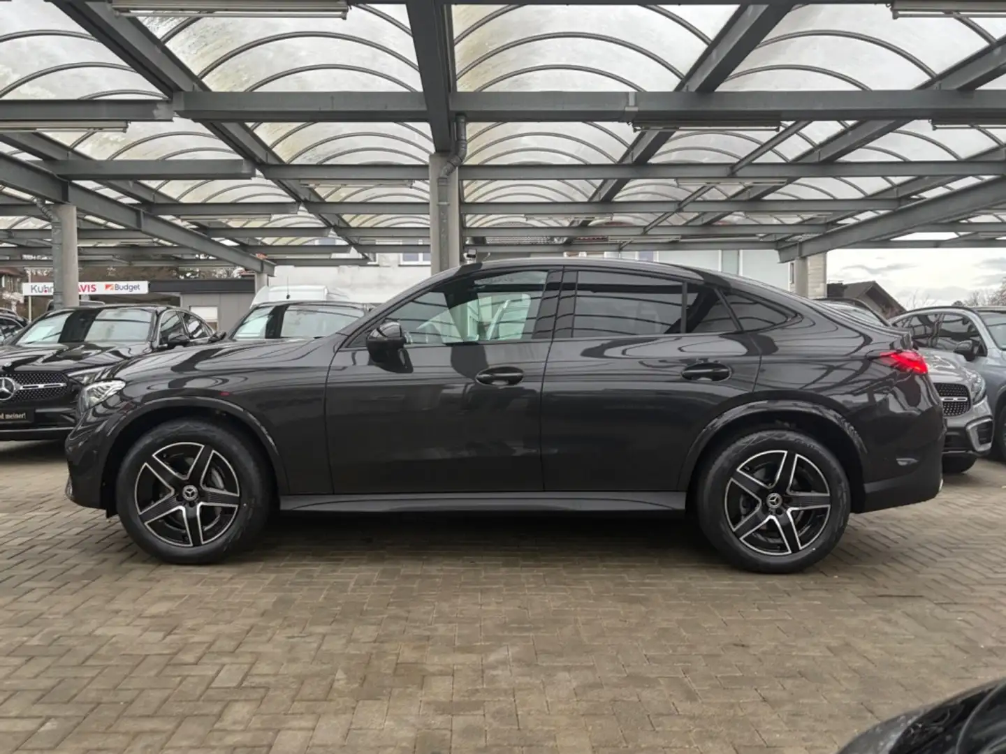 Mercedes-Benz GLC 200 4M Coupe AMG+AMBIENTE+DISTRO+MEMORY+MBUX Grau - 2