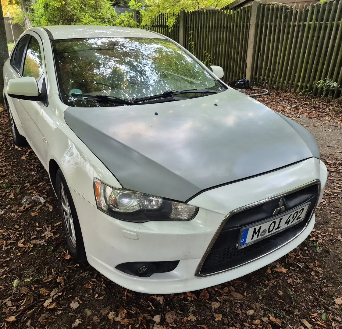 Mitsubishi Lancer 1.8 DI-D+ ClearTec Instyle - 1