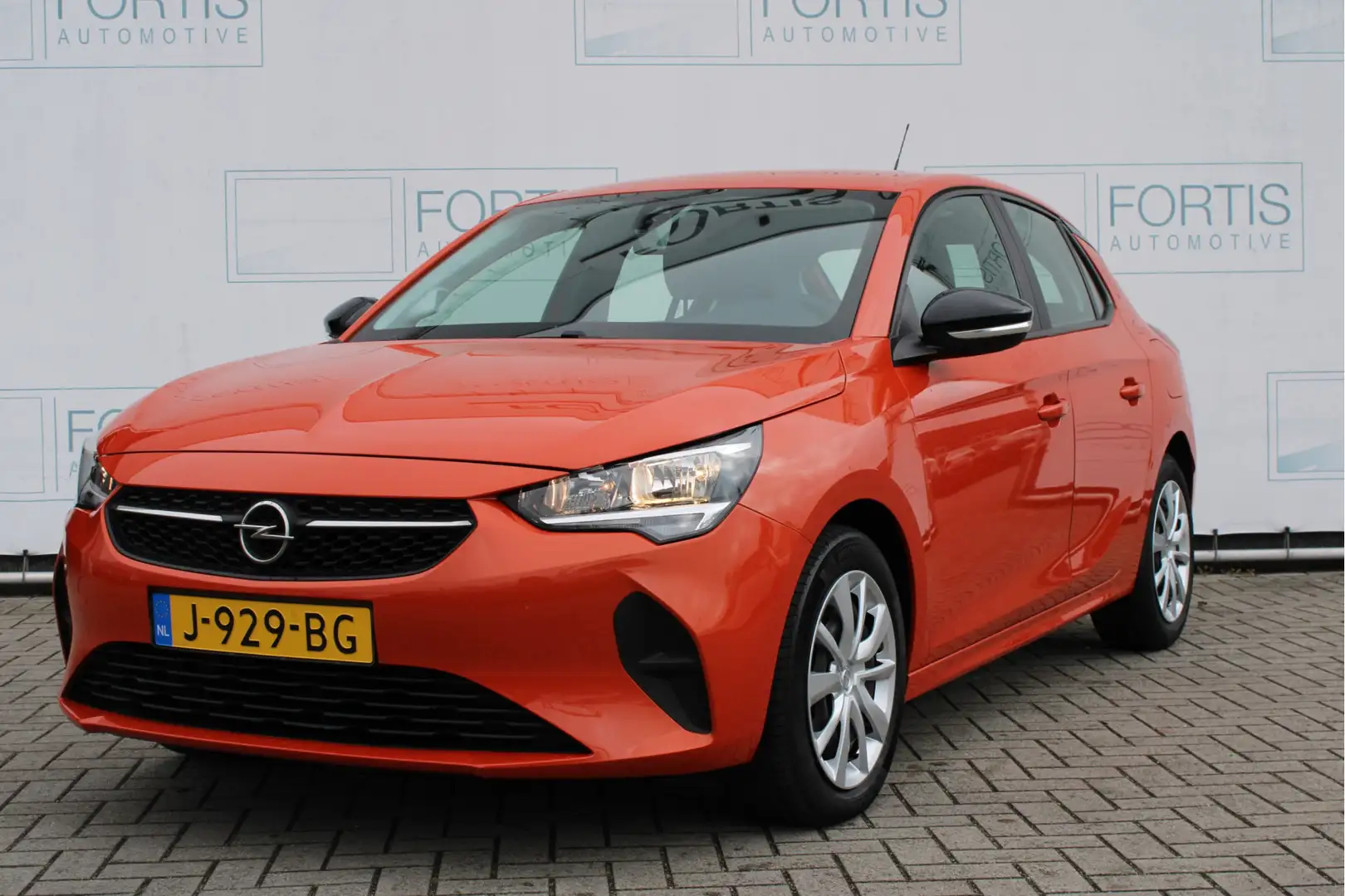 Opel Corsa 1.2 Edition NAVI | AIRCO | NL-AUTO Oranje - 1