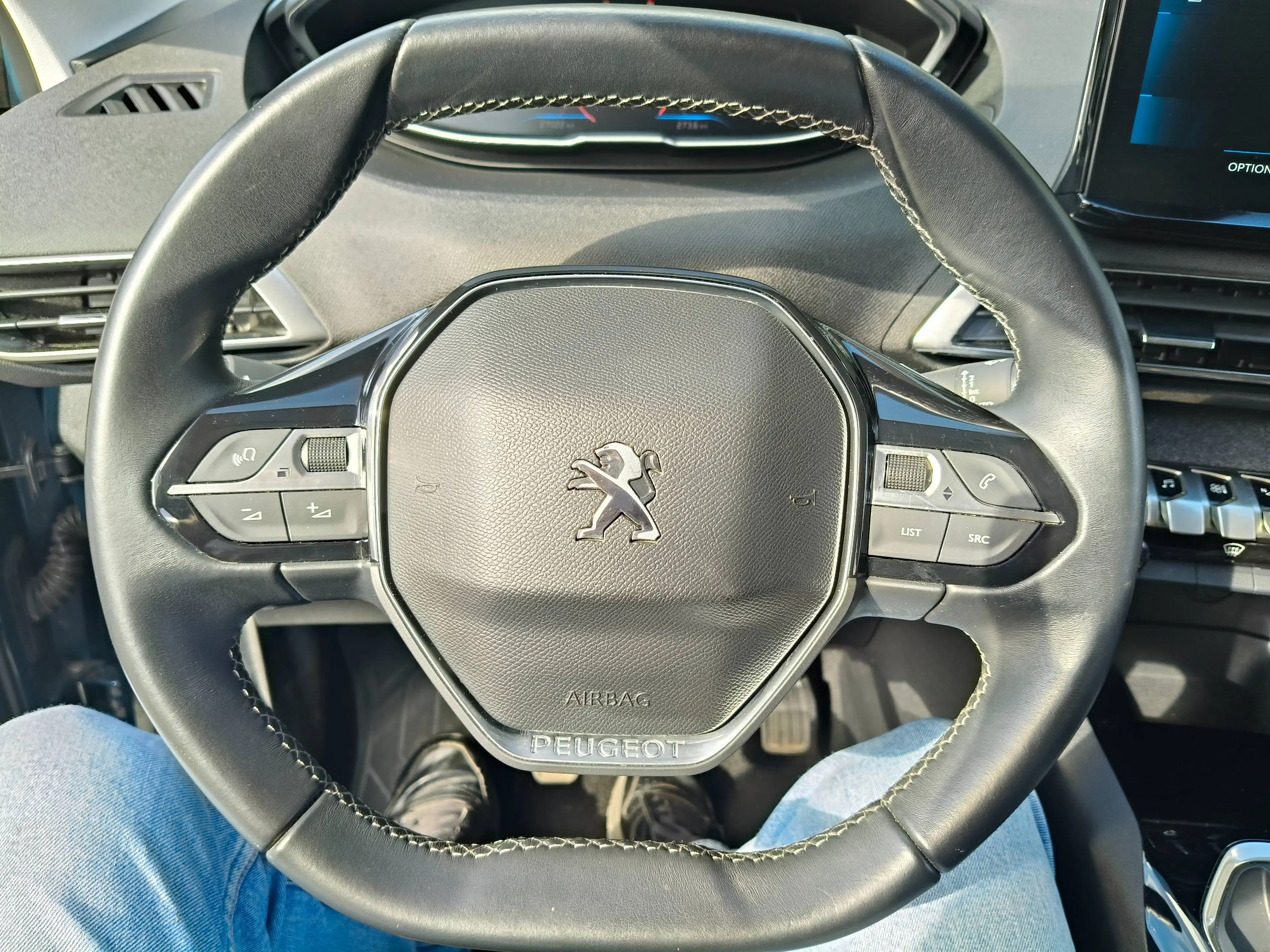 Peugeot 5008 5008 1.2 PureTech Allure Pack (EU6.4) — photo 12