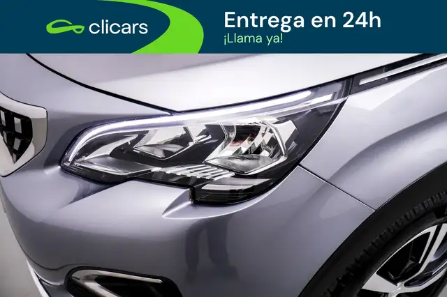 Peugeot 3008 view 10