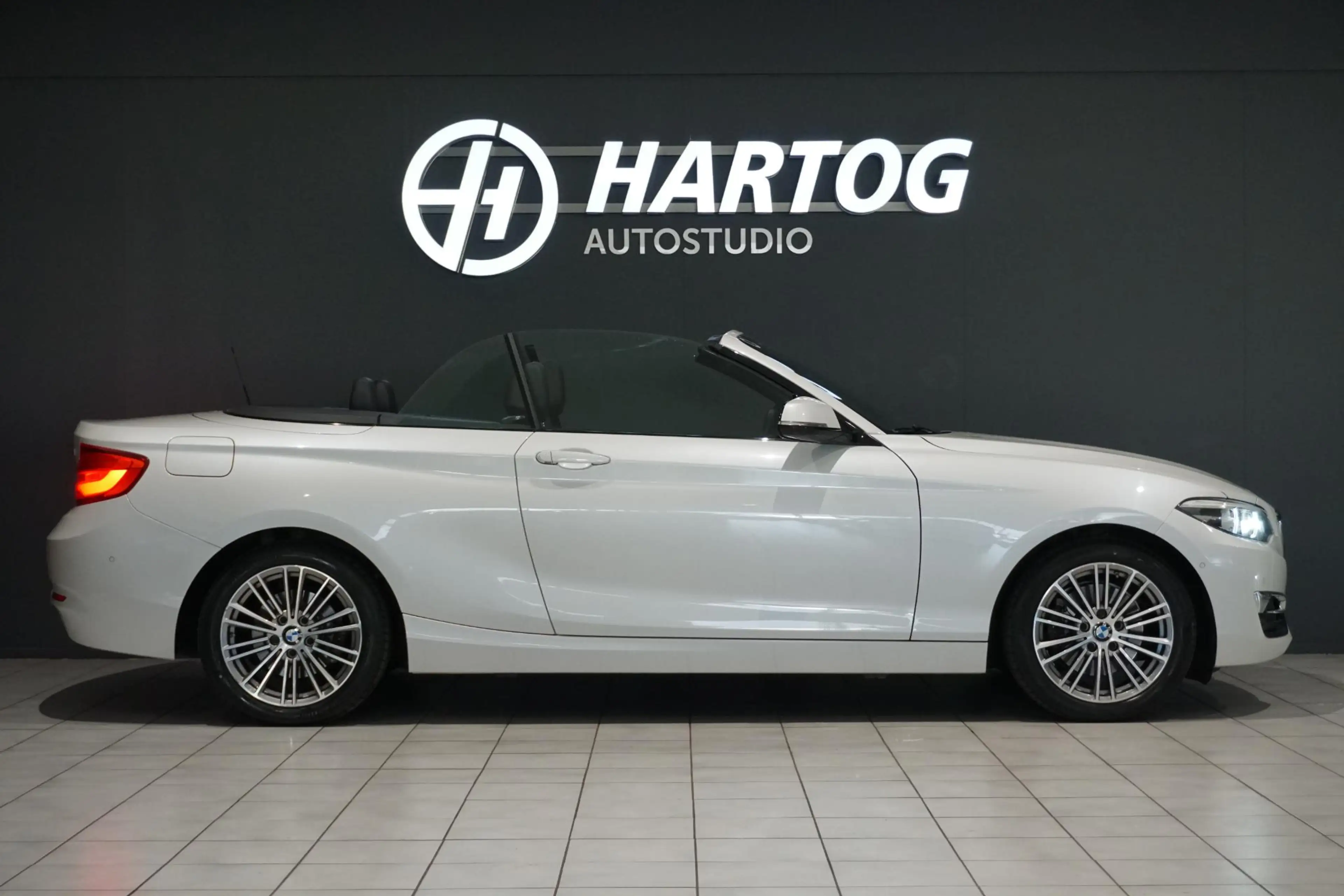 BMW 220 2-serie Cabrio 220i High Executive + CAMERA / LEDE — photo 8