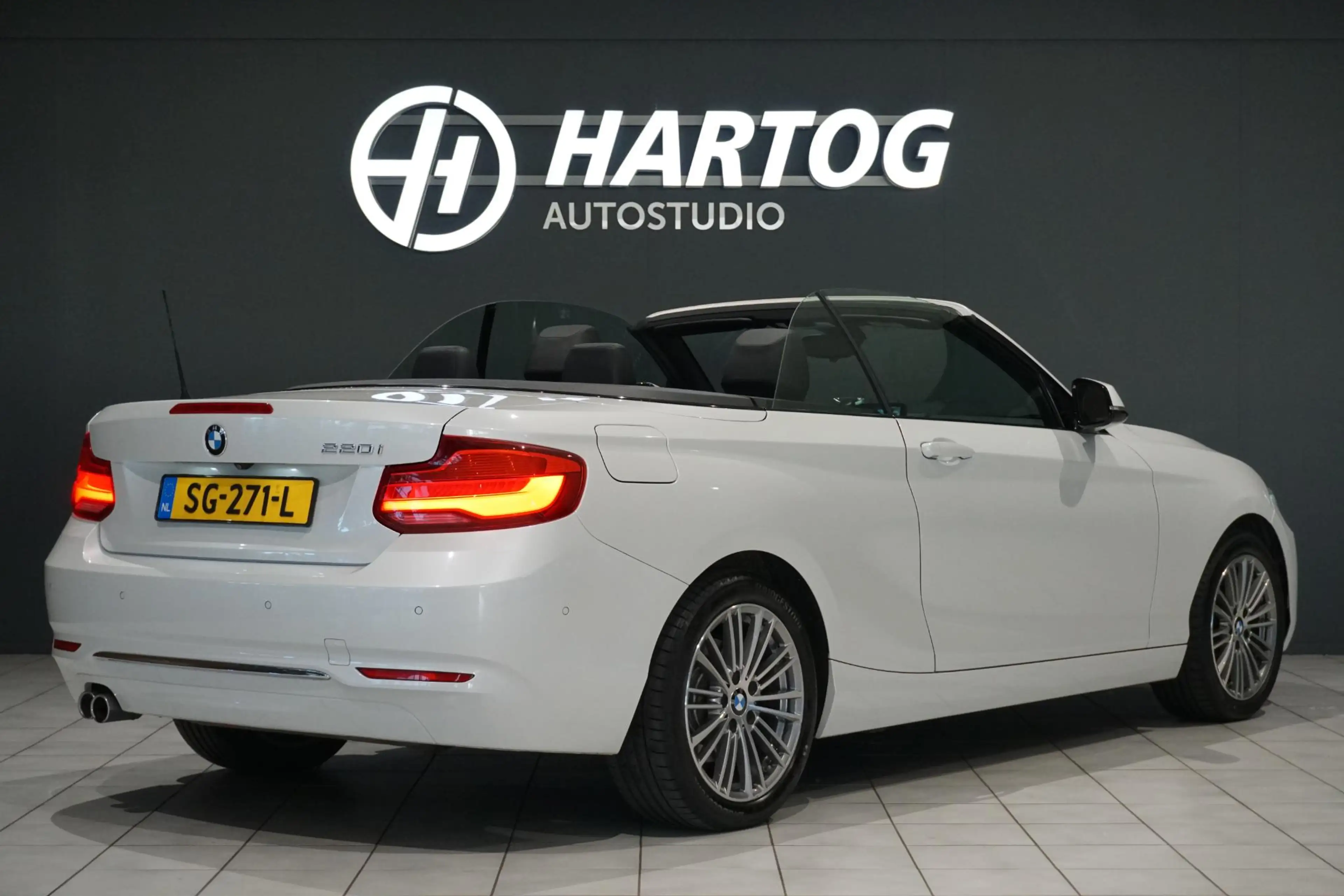 BMW 220 2-serie Cabrio 220i High Executive + CAMERA / LEDE — photo 2