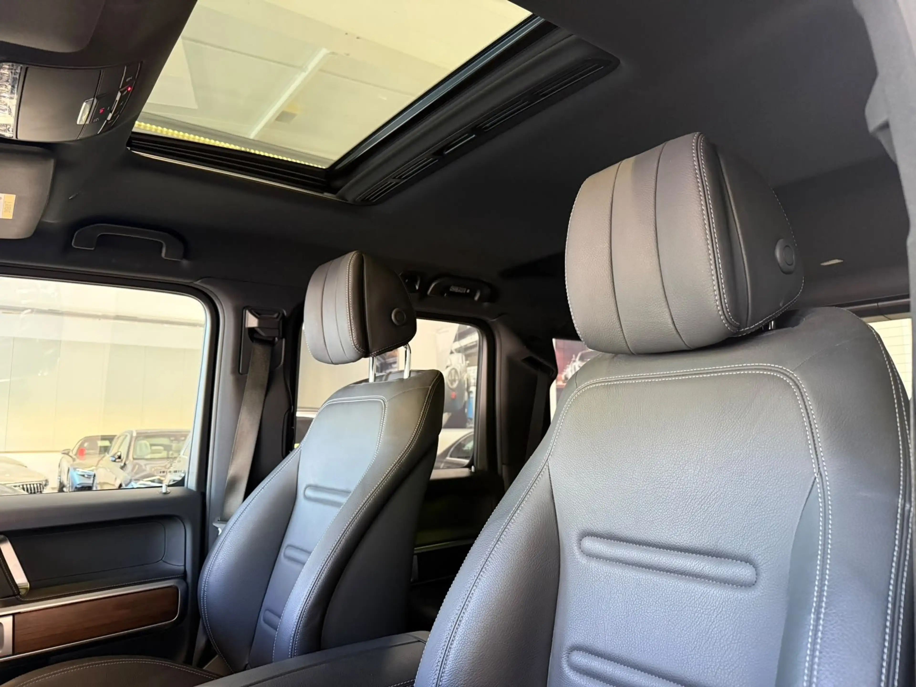 Mercedes-Benz G 400 d COMAND+AHK+MBEAM+MEMORY+SHD+KAMEERA+WIDES — photo 12