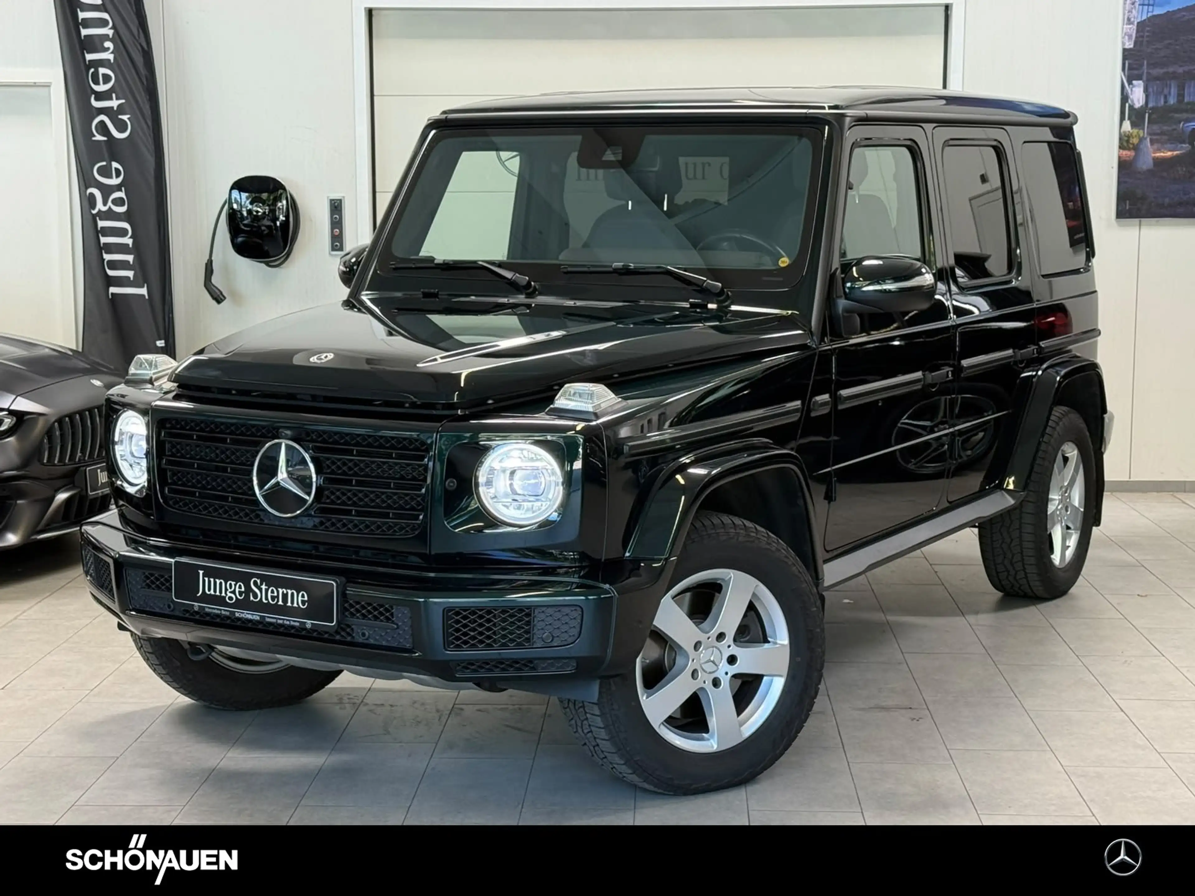 Mercedes-Benz G 400 d COMAND+AHK+MBEAM+MEMORY+SHD+KAMEERA+WIDES