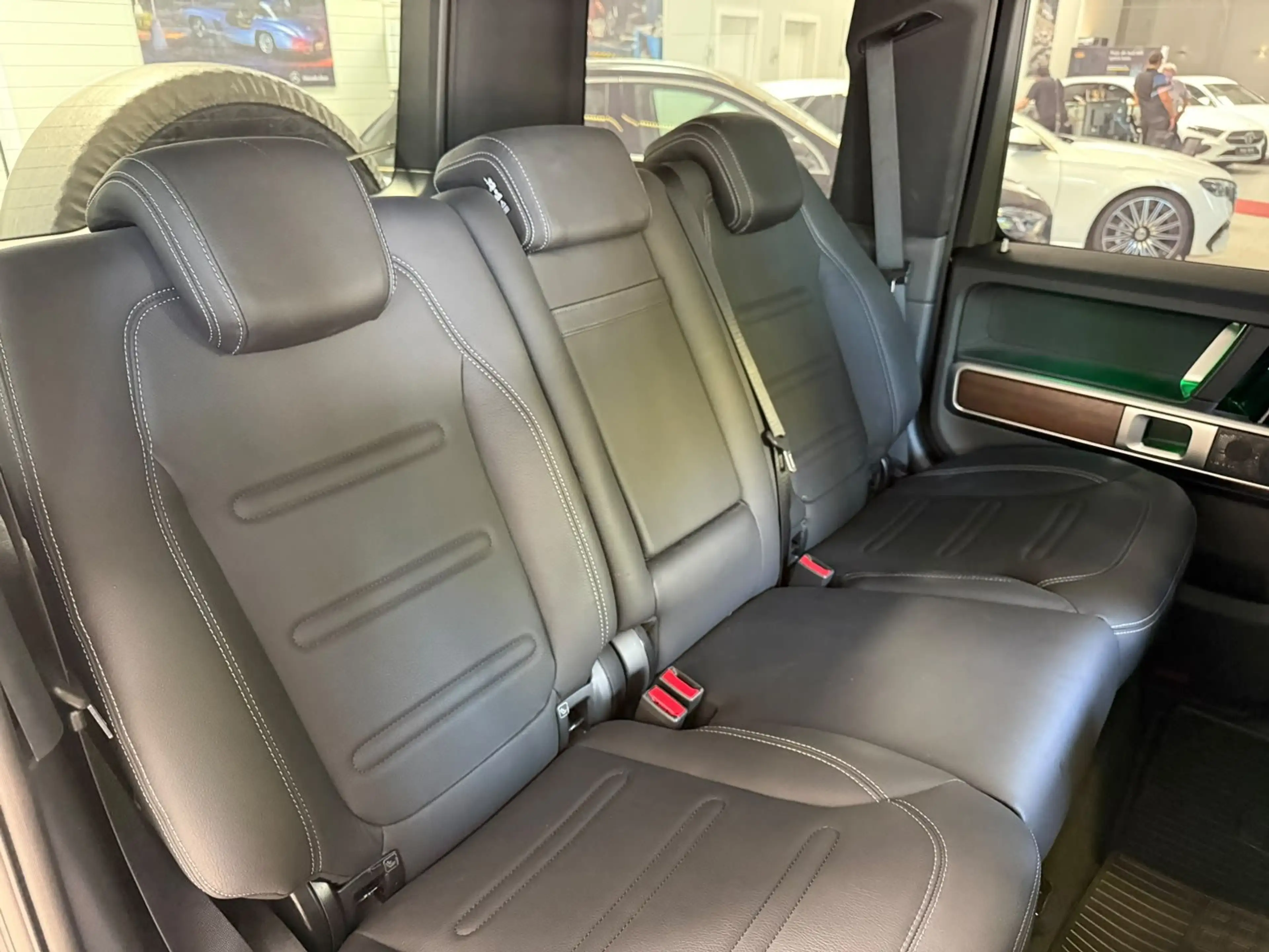 Mercedes-Benz G 400 d COMAND+AHK+MBEAM+MEMORY+SHD+KAMEERA+WIDES — photo 13