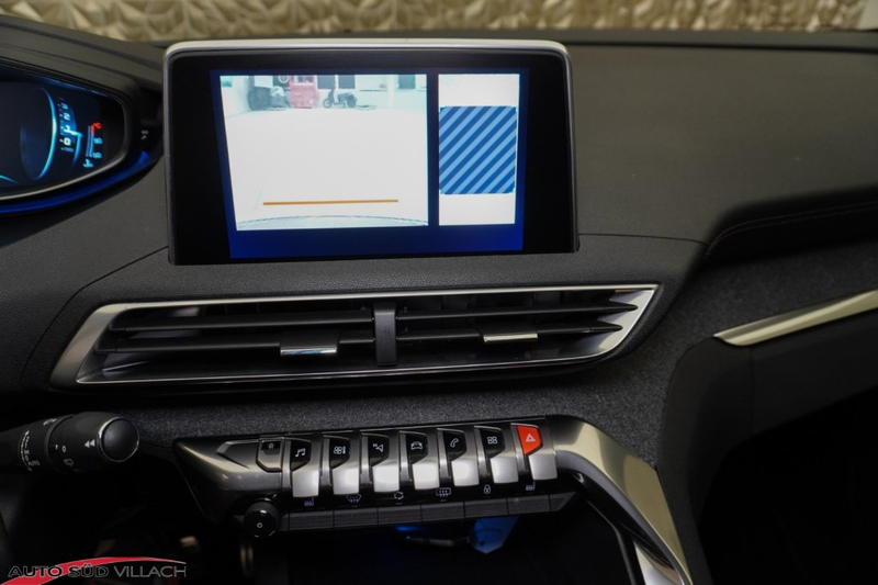 Peugeot 5008 1,6 BlueHDI GT Line — photo 15