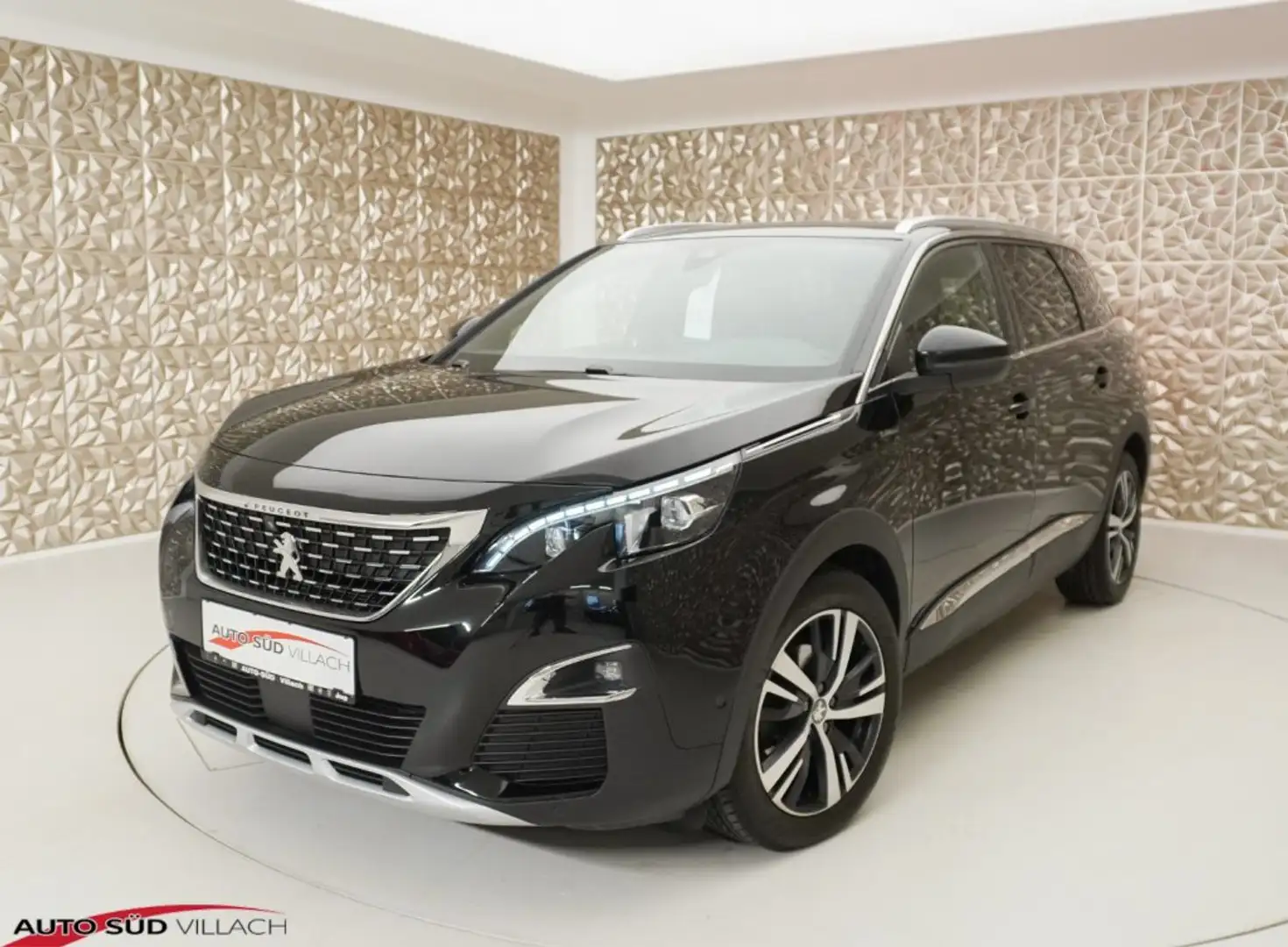 Peugeot 5008 1,6 BlueHDI GT Line Schwarz - 1