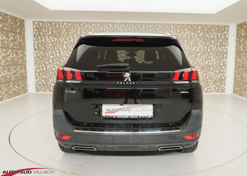 Peugeot 5008 1,6 BlueHDI GT Line — photo 6