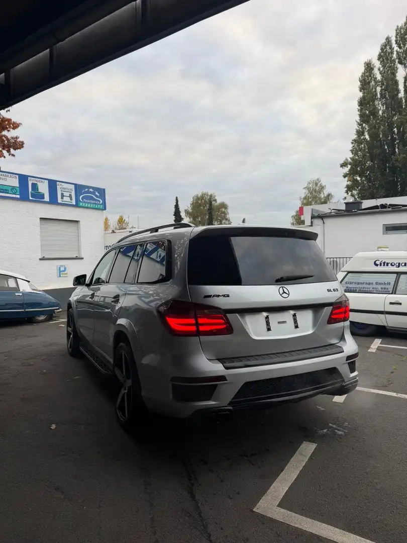 Mercedes-Benz GL 63 AMG 4Matic Speedshift Plus 7G-TRONIC - 2