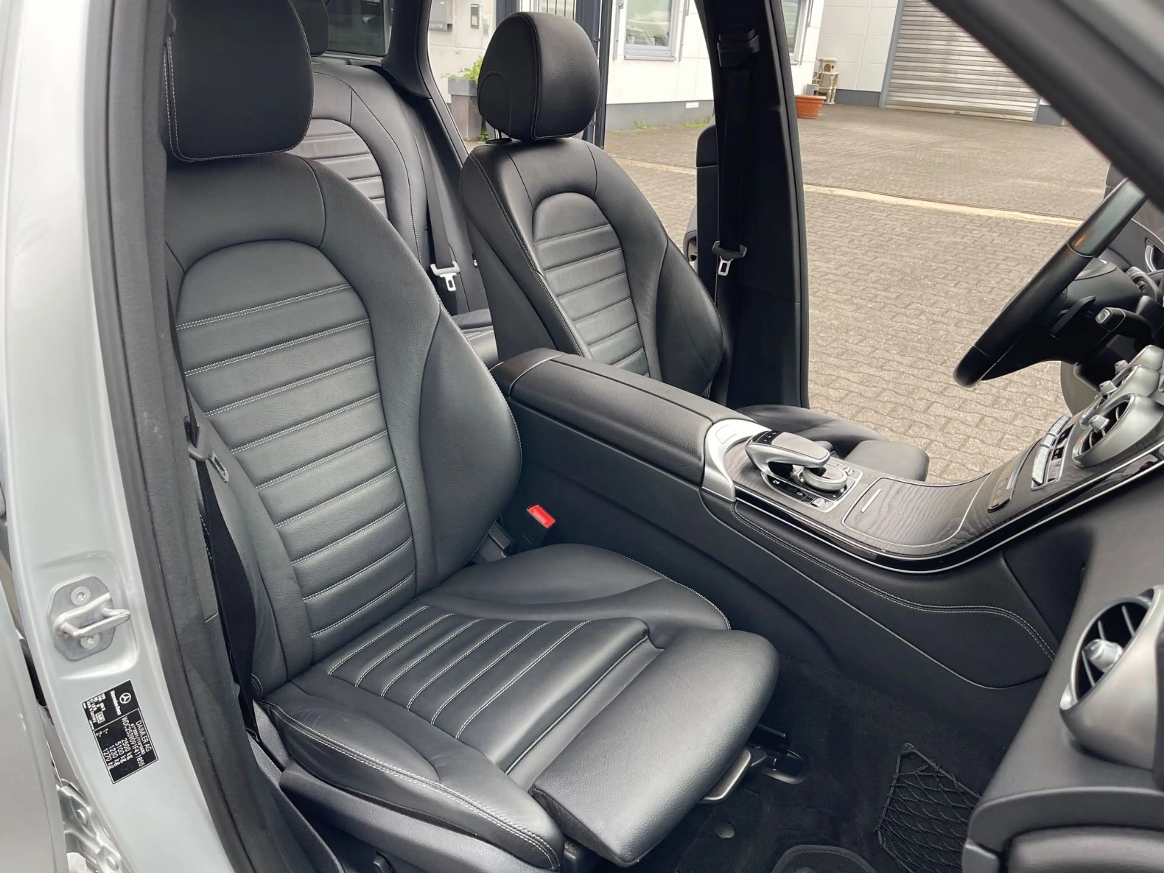 Mercedes-Benz GLC 250 GLC -Klasse GLC 250 d 4Matic — photo 12