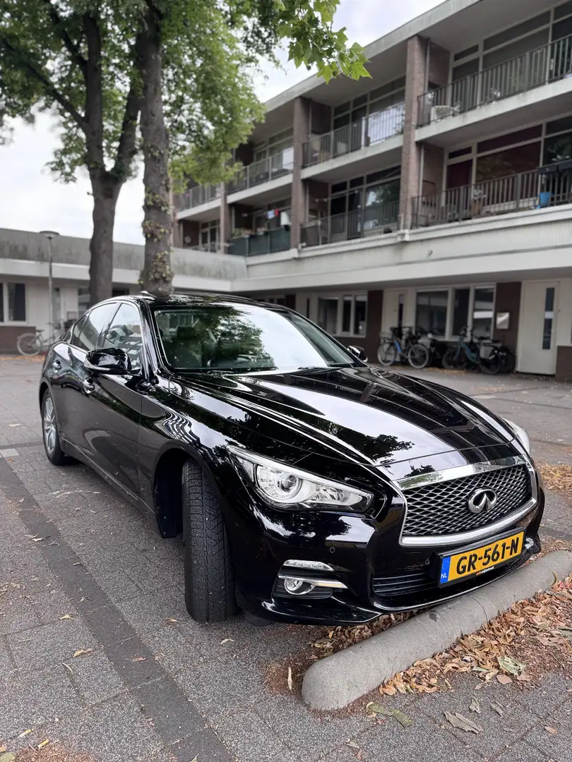 Infiniti Q50 2.0t Premium Tech - 2
