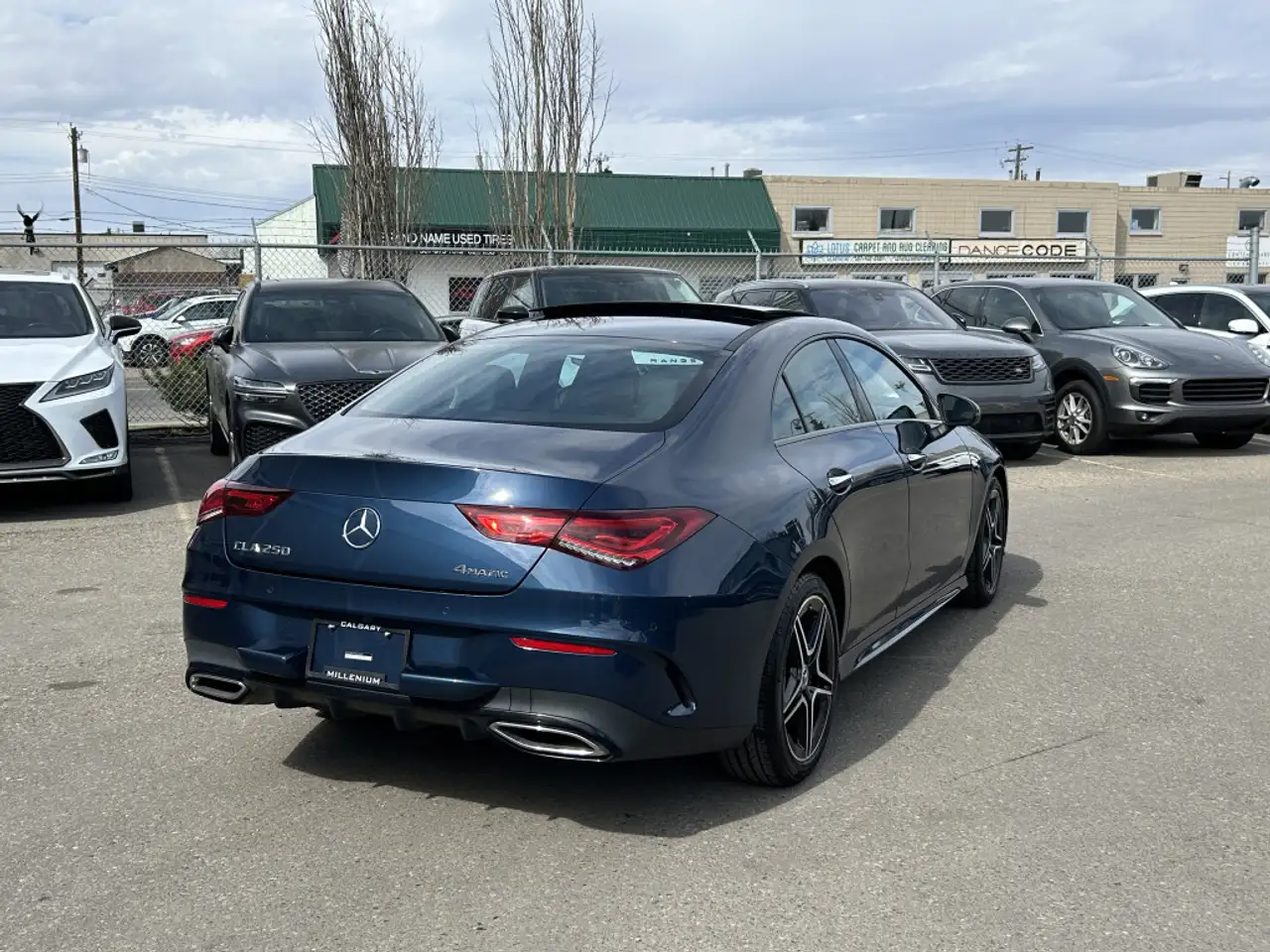 Mercedes-Benz CLA снимка Mercedes-Benz CLA