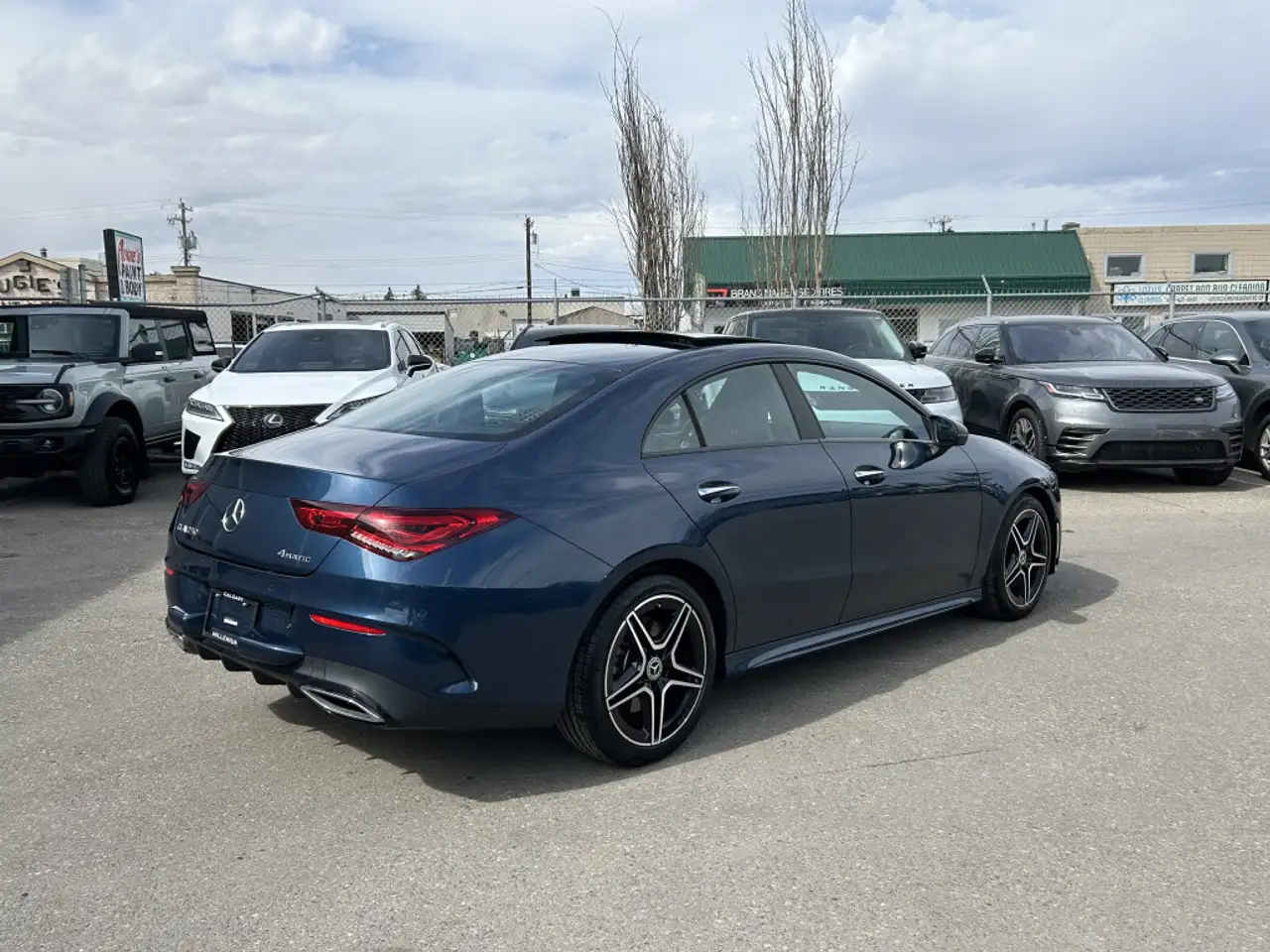 Mercedes-Benz CLA снимка Mercedes-Benz CLA