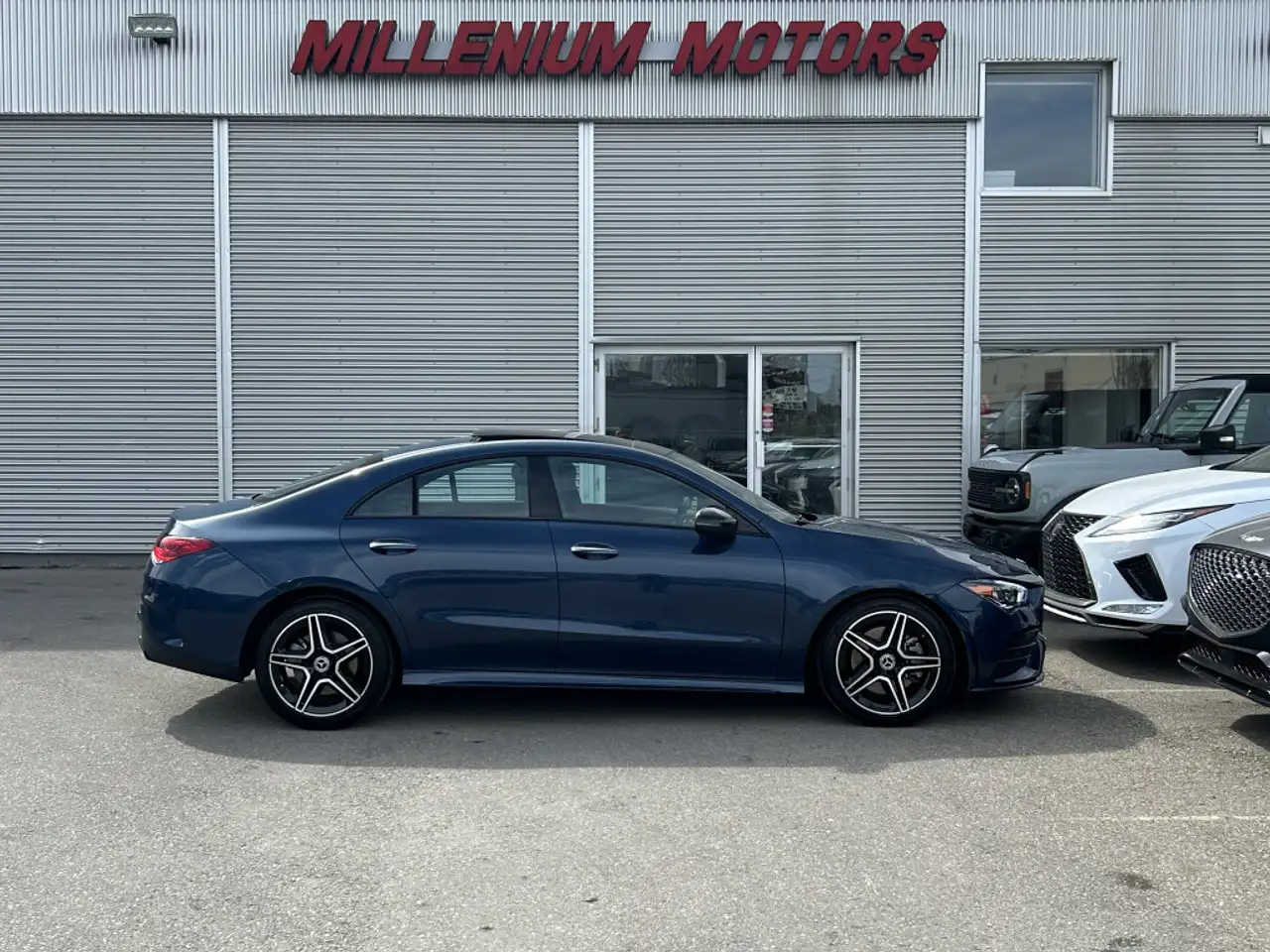 Mercedes-Benz CLA снимка Mercedes-Benz CLA
