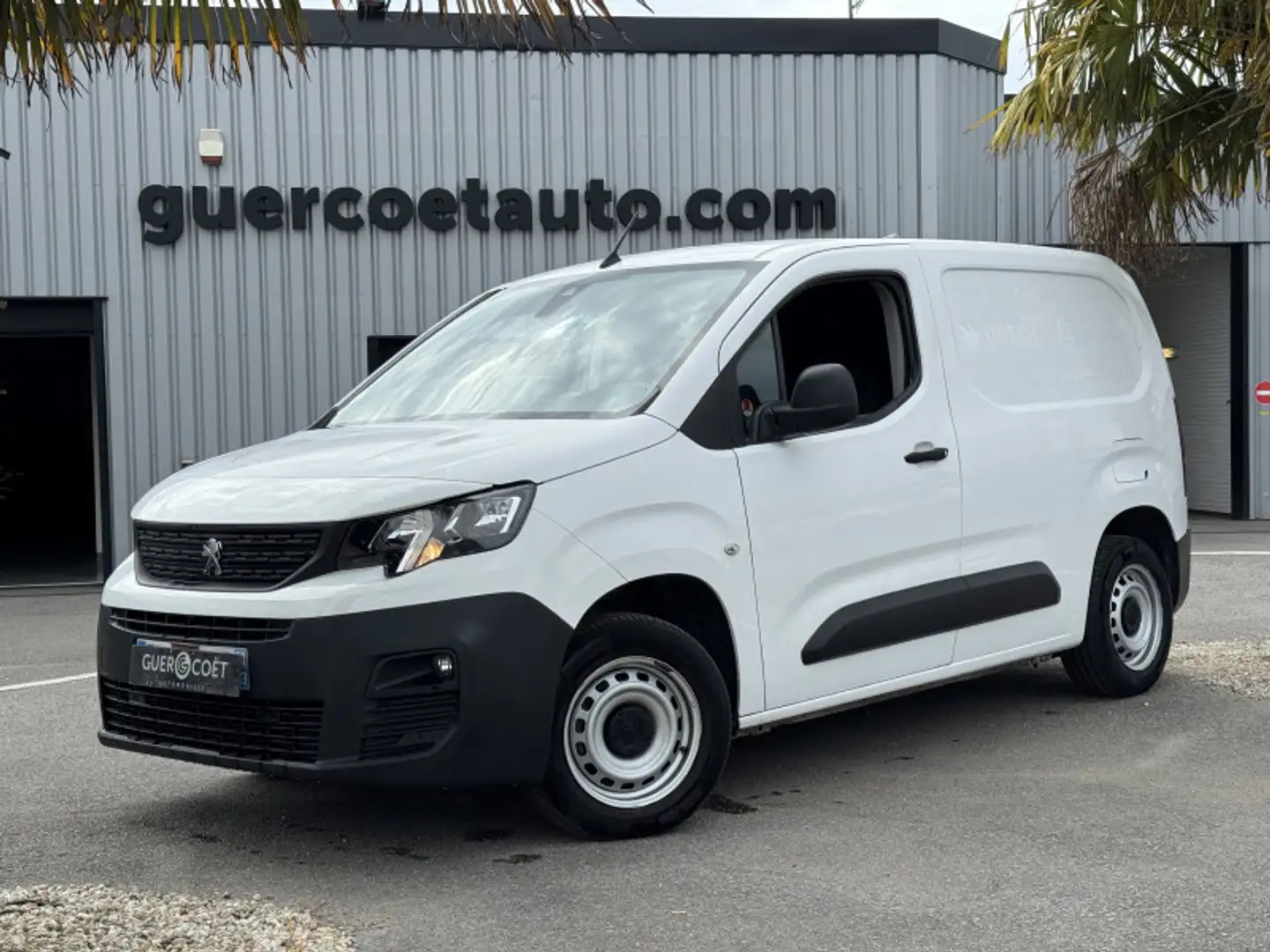 Peugeot Partner STANDARD 1000KG BLUEHDI 100CH S\u0026S ASPHALT Blanc - 2
