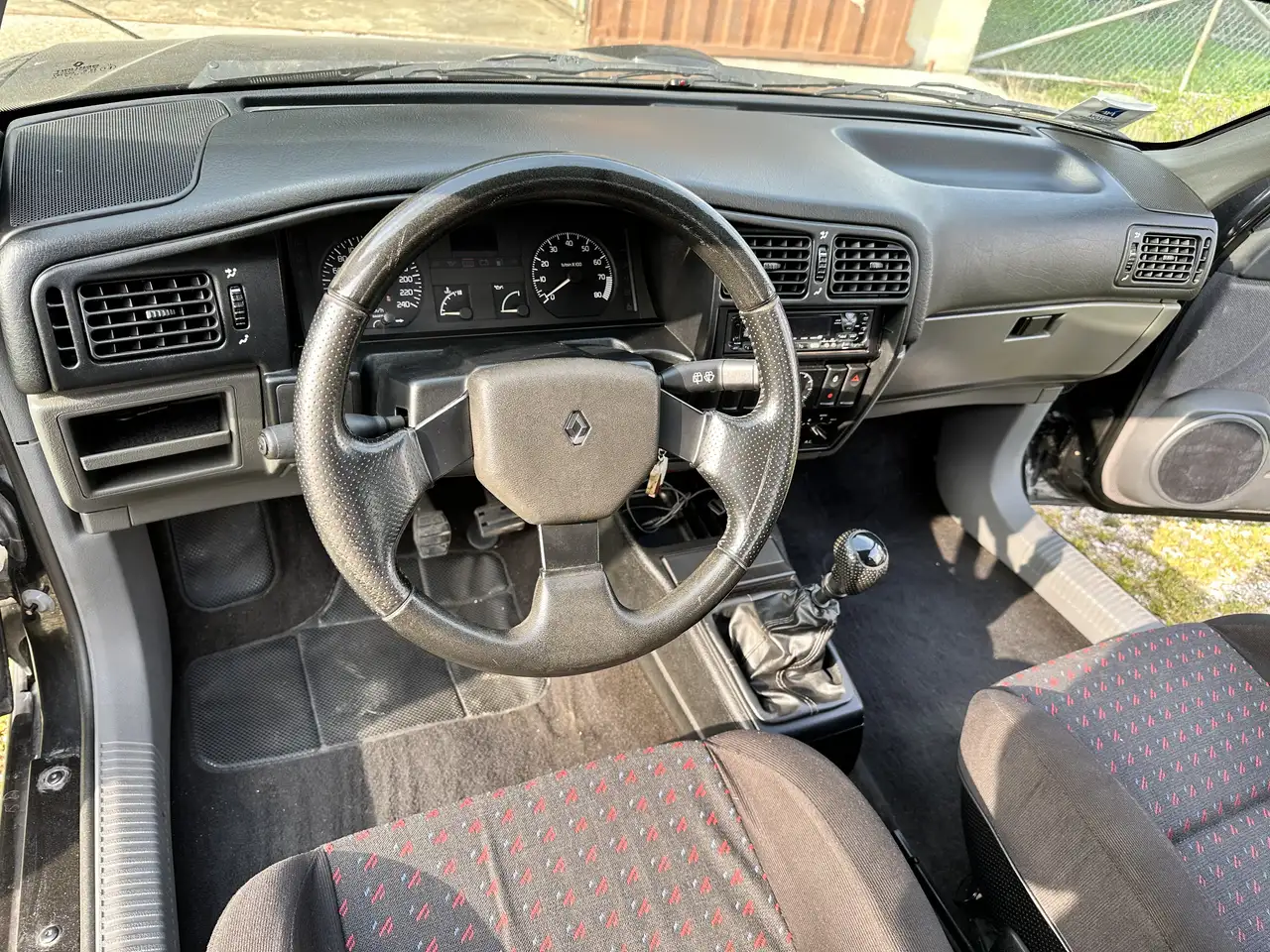 Renault R 19 R19 3p 1.8 16v, foto 5