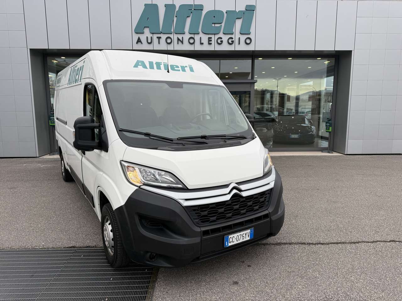 Citroen Jumper 35LH3 2.2BlueHDI 140cvFurgE6D 3700x1780x2100kg1338