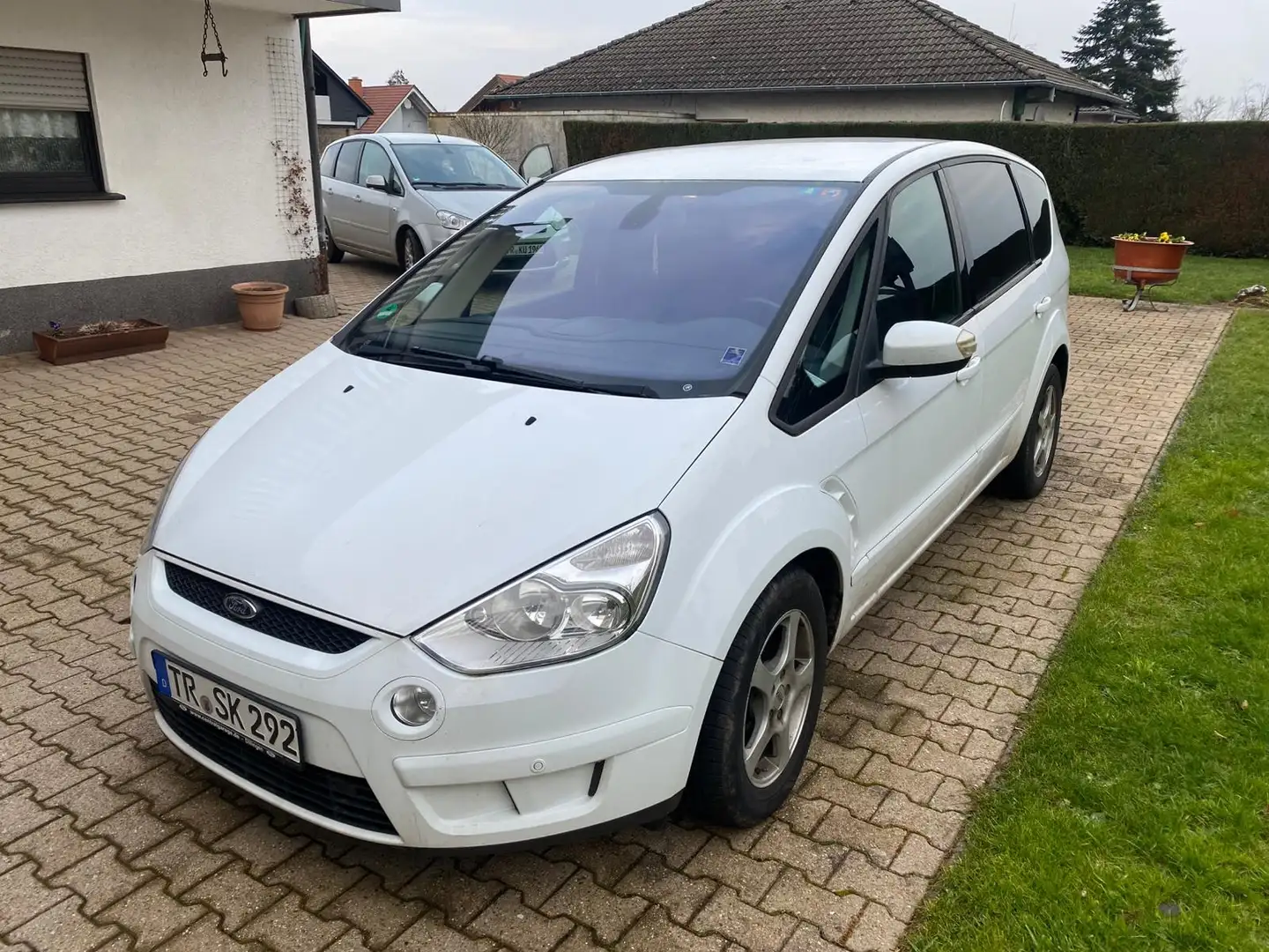 Ford S-Max S-Max 2.0 TDCi DPF Trend Weiß - 1