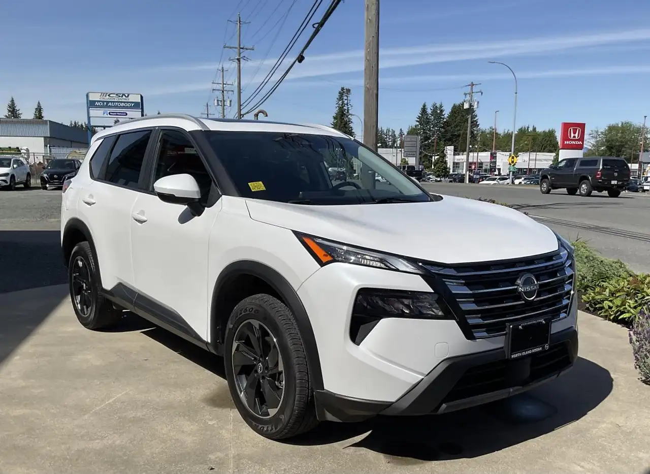 Nissan Rogue снимка Nissan Rogue