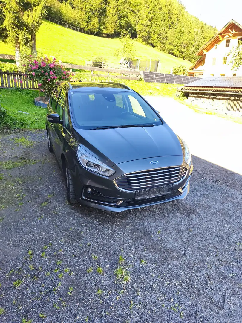 Ford Galaxy Titanium Grau - 2