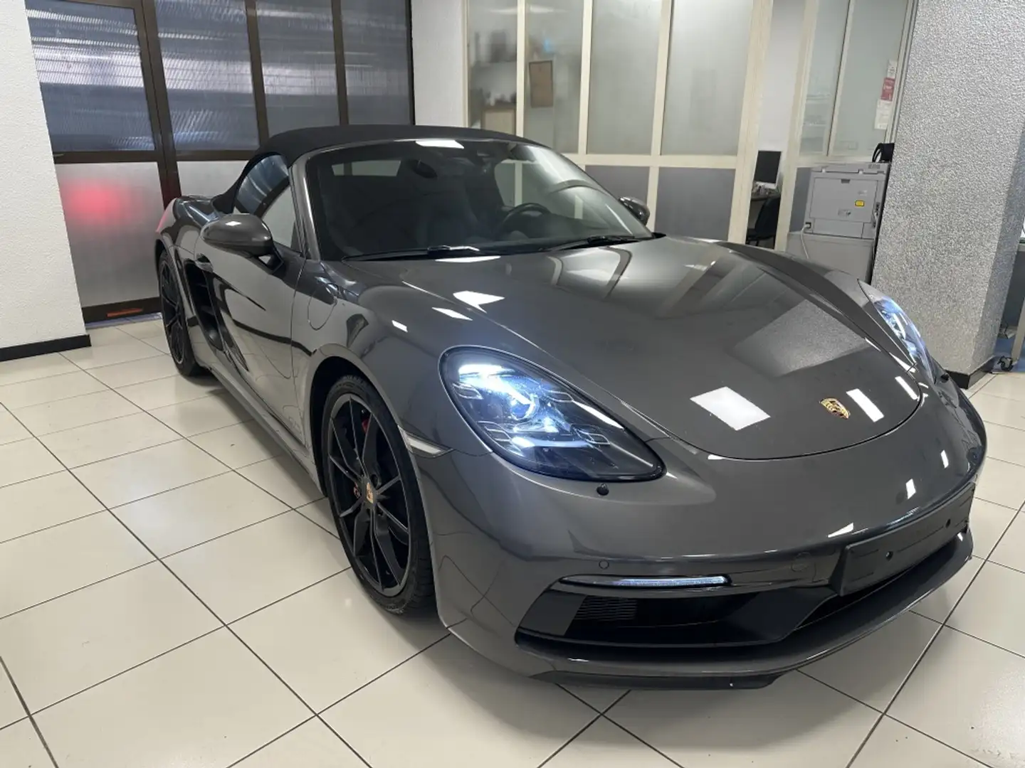 Porsche Boxster GTS PDK Gris - 2