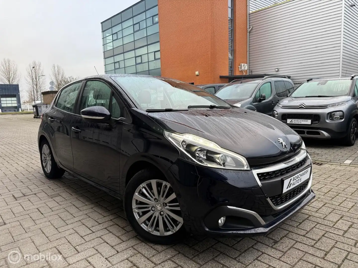 Peugeot 208 SIGNATURE | NAVIGATIE | NIEUWE APK | 5DR - 2