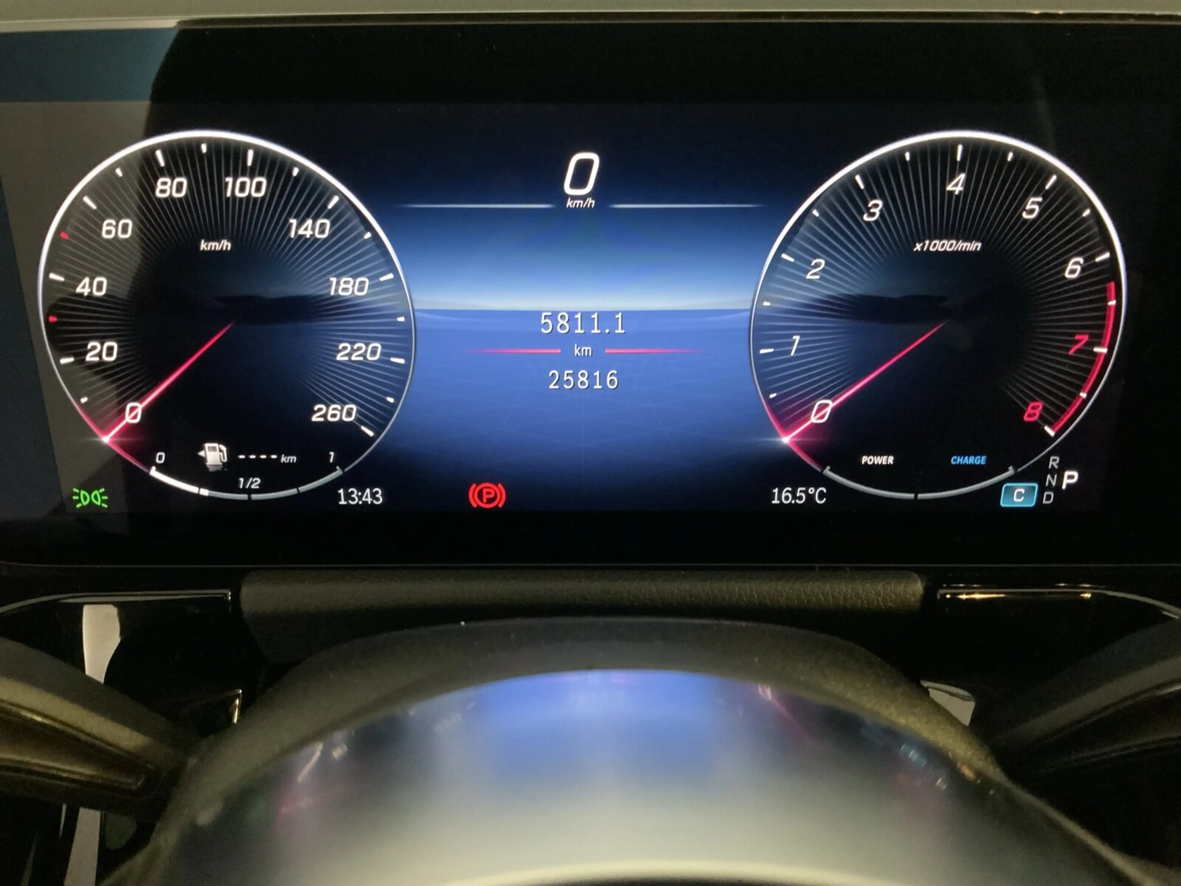 Mercedes-Benz GLA 200 GLA 200 Progressive Night Pano RüKa AppleCarPlay — photo 11
