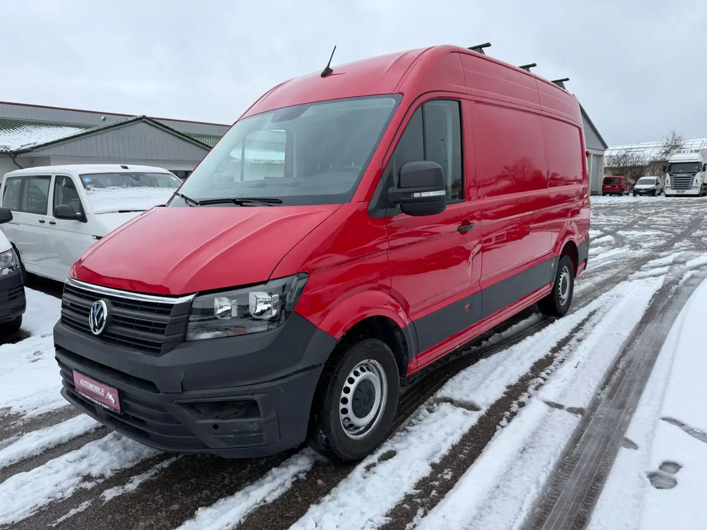 Volkswagen Crafter 35 mittellang Hochdach 4MOTION Rojo - 1