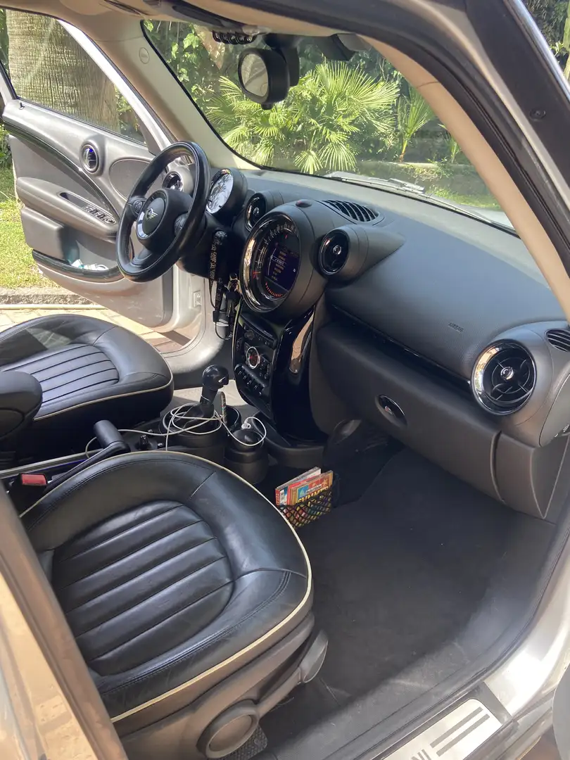 MINI Countryman S All4 - 2