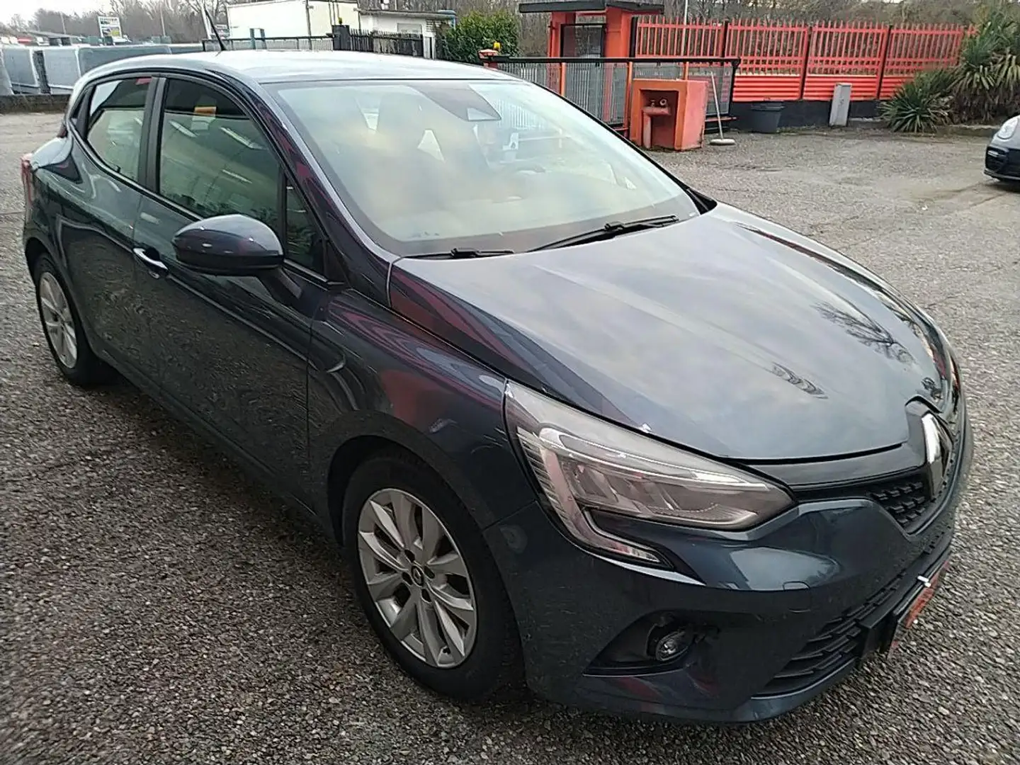 Renault Clio TCe 12V 100 CV 5p. Business Gris - 2