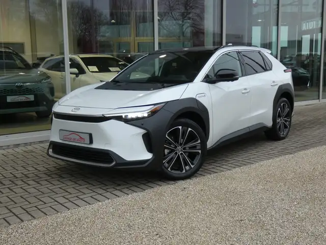 Toyota bZ4X Style plus +Pano dak +LEDER +JBL +360°Camera