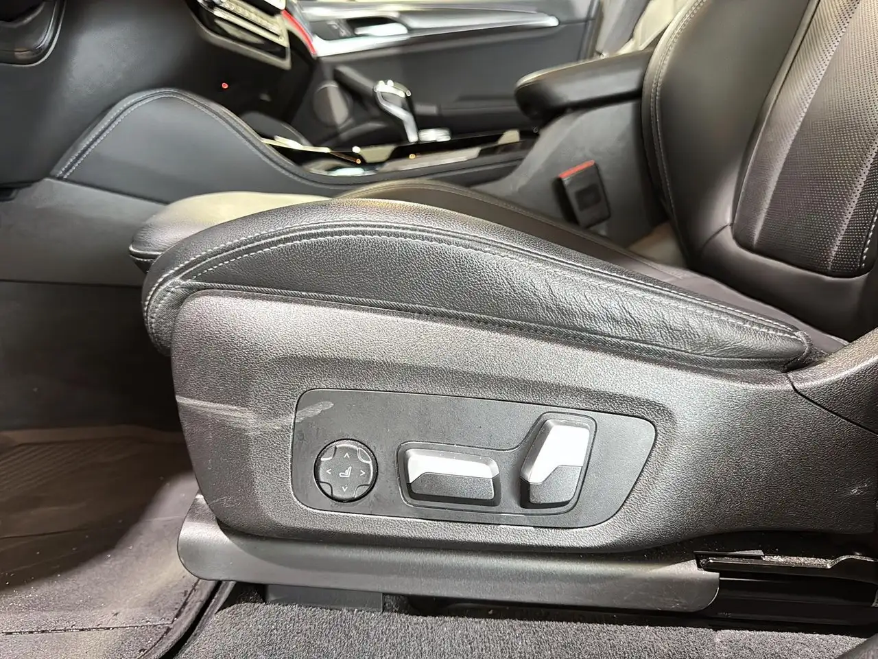 BMW X4 снимка BMW X4