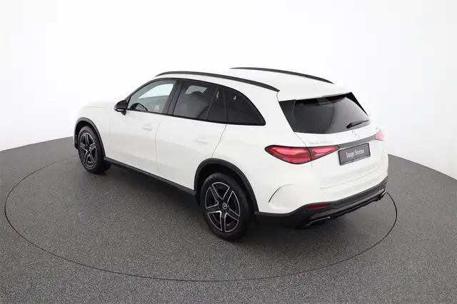 Mercedes-Benz GLC 220 d 4M AMGLine Chrom-Paket Night-Paket Ansicht 4